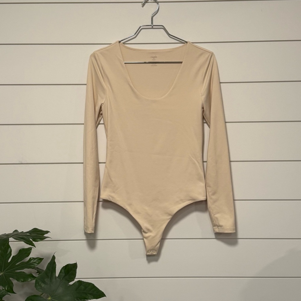 Nuuds Long Sleeve Scoop Neck Bodysuit - Bone - Size M